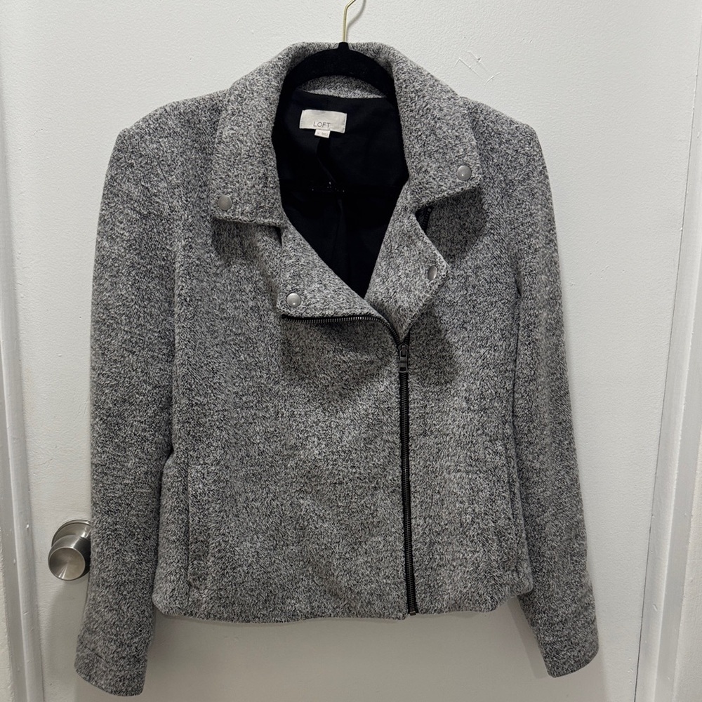 LOFT Gray Moto Jacket Medium Asymmetrical Zip Knit Blazer Style